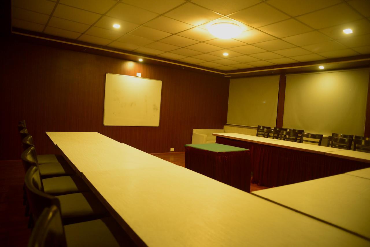 Hotel Heritage Dakshin Navi Mumbai Kültér fotó