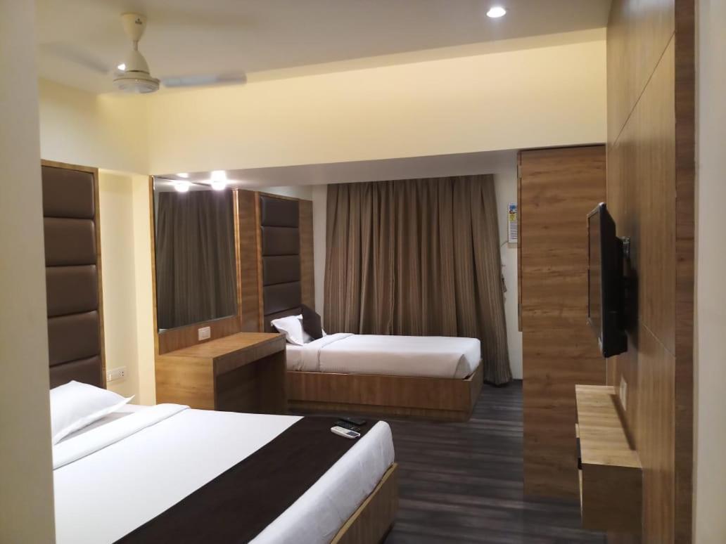 Hotel Heritage Dakshin Navi Mumbai Kültér fotó